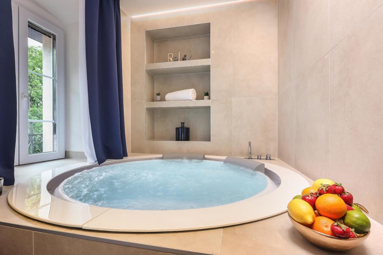 Ribica Luxury Rooms 리예카 외부 사진
